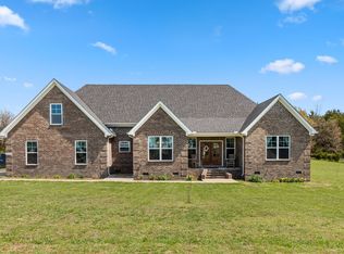 2111 Coble Meadows Dr, Lewisburg, TN 37091