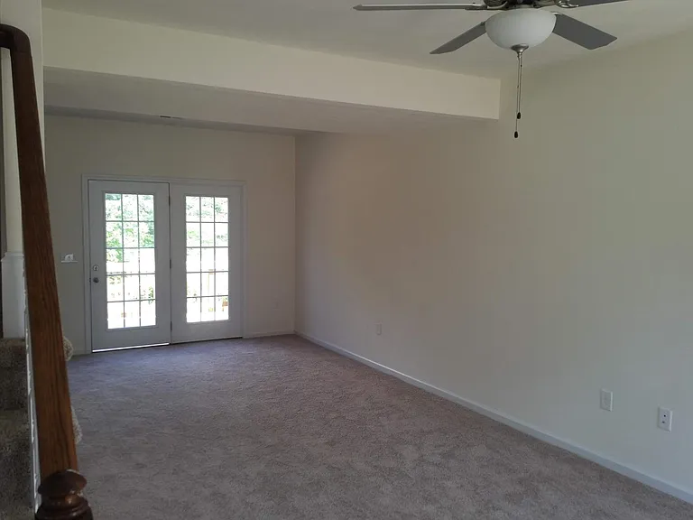 112 Oak Meadow Ln — Photo 34