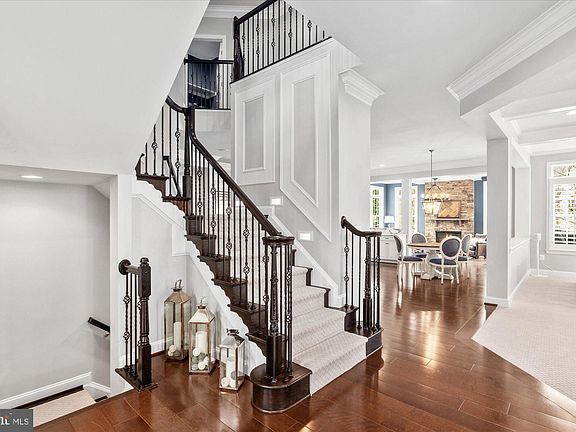 4th image of 11719 Shaker Knolls Ct