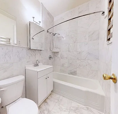 Rented by (Legacy) Tri Hill Realty Group LLC | media 6