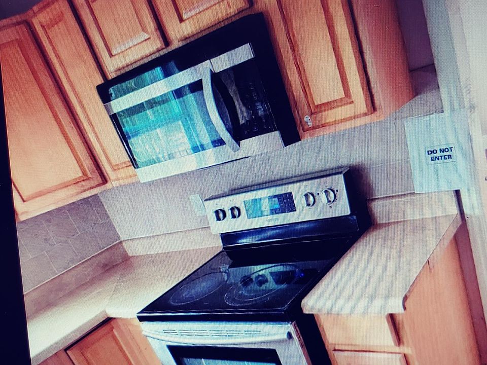1st image of 314A White Dr