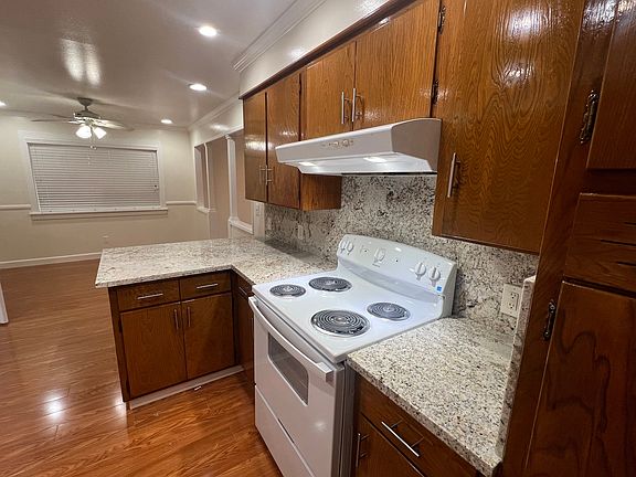 Kitchen Stove