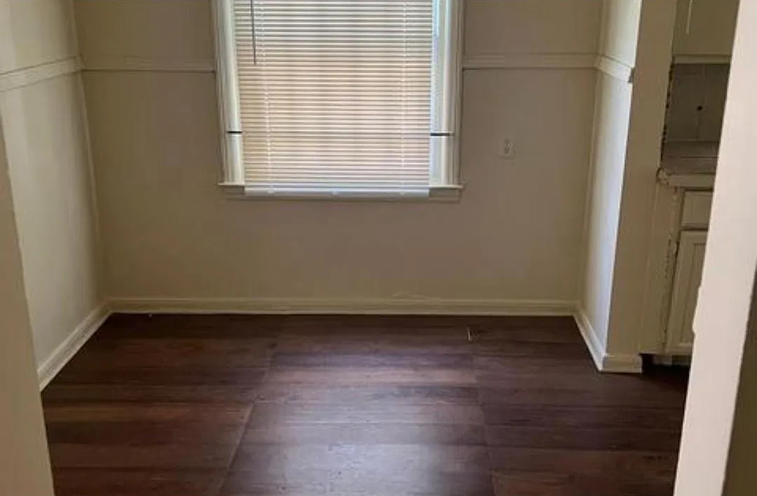 2 bed, 840 sqft, $1,200 — Photo 2
