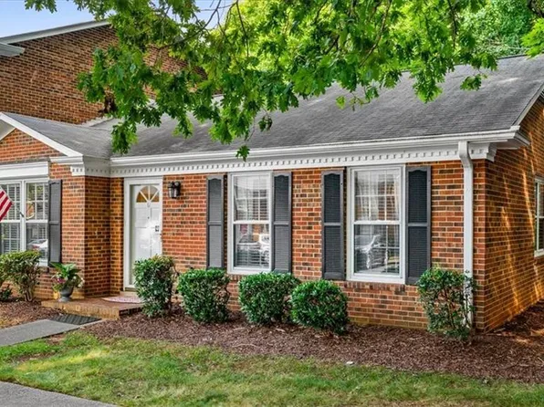 4847 Tower Rd APT D, Greensboro, NC 27410