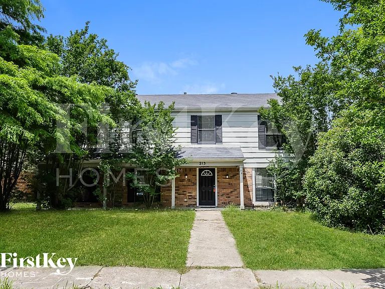 213 Ripplewood Dr — Photo 1