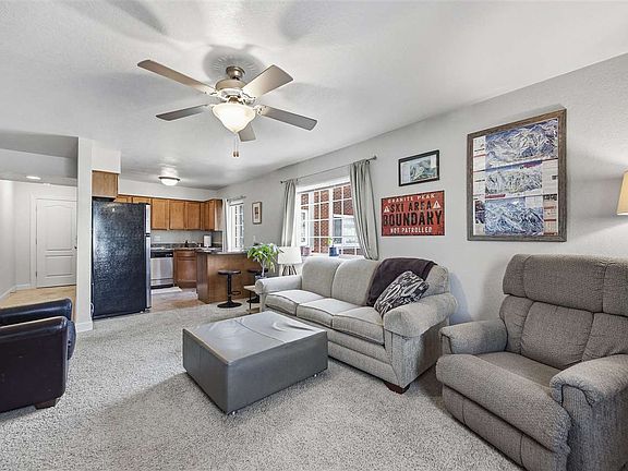 3rd image of 200 Grandview Ct #205