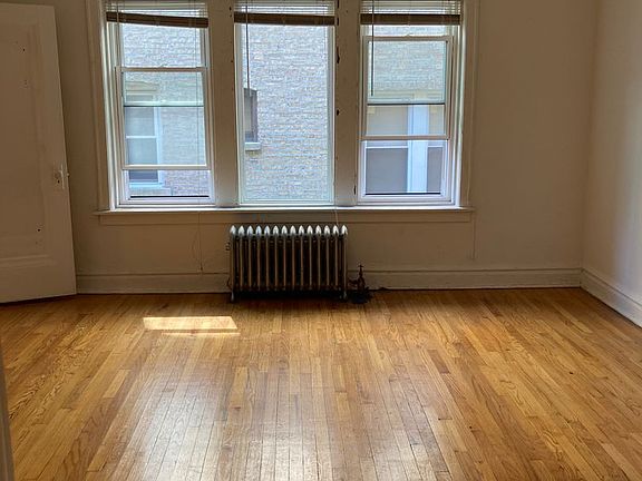 2nd image of 5002 N Springfield Ave #3902-1B