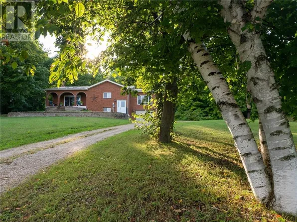 157 Emery Rd, Gordon/barrie Island, ON P0P 1H0