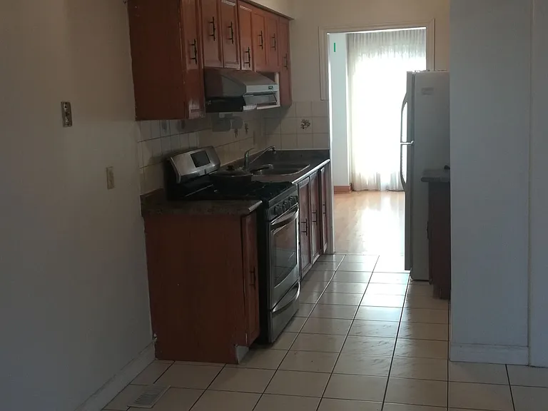 52 Danilack Ct — Photo 4