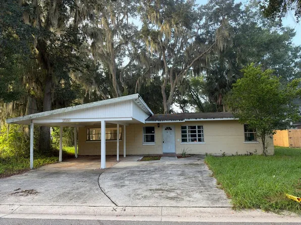 2106 Hollywood Ave, Eustis, FL 32726
