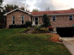 808 Rogers Rd, Villa Hills, KY 41017