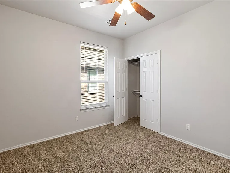 1832 Post Oak Rd — Photo 10