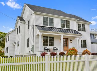 15 Barton Road, Fairfield, CT 06824