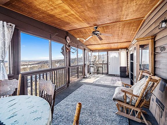 3rd image of 8435 Savage Rd