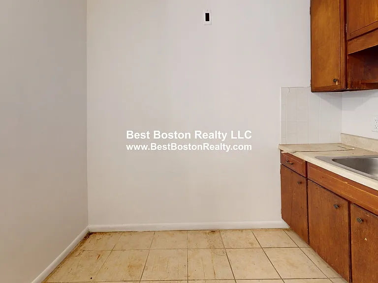 435 Shirley St #36 — Photo 2