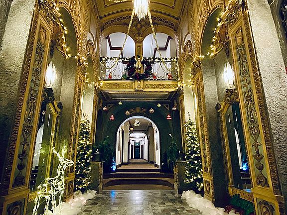 Lobby decorated for the end of the year Holidays