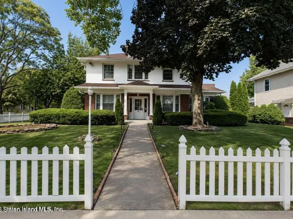 65 Cromwell Ave, Staten Island, NY 10304