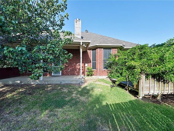 3rd image of 6775 Brittany Park Ct