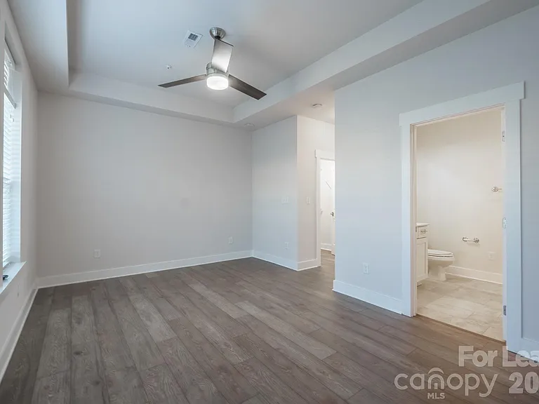935 McAlway Rd — Photo 16