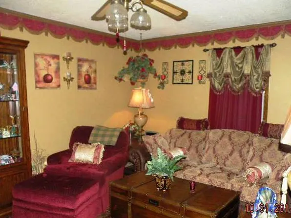 113 Kay Dr, Friendship, TN 38034