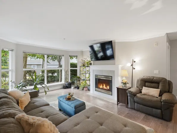 6557 121st St #101, Surrey, BC V3W 1E7