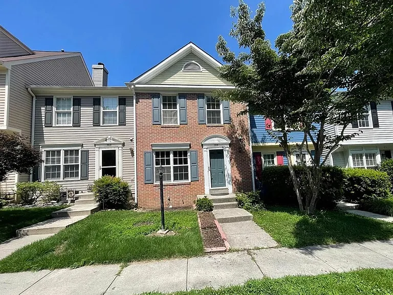 12638 Monarch Ct — Photo 10