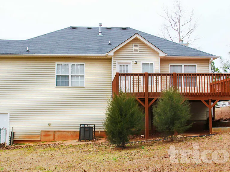 1800 Cedar Hl — Photo 15