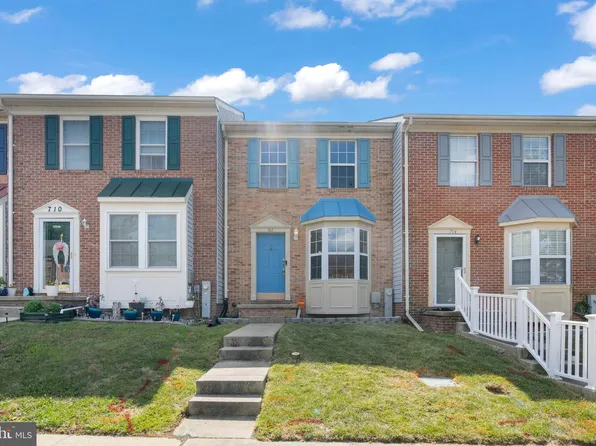 712 Saint Peters Ct, Edgewood, MD 21040