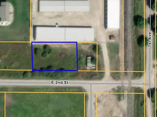 2 E 2nd St #B, Stevensville, MT 59870