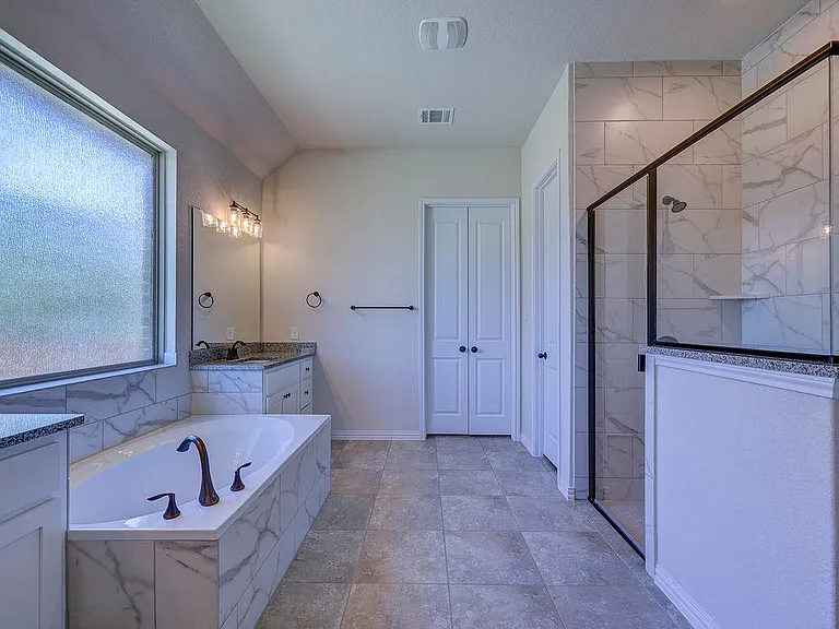 3416 Ponce De Leon Ct — Photo 27