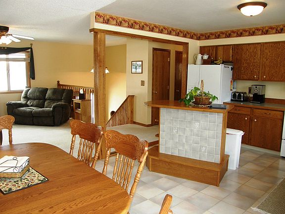 2nd image of 106 Virginia Dr