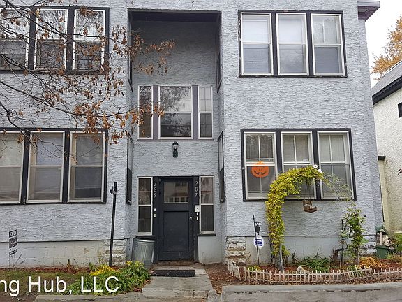 2nd image of 285 Bates Ave #2