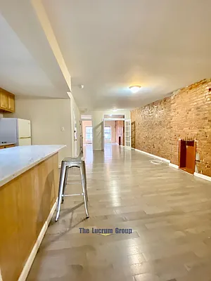 Rented by Lucrum Group | media 1