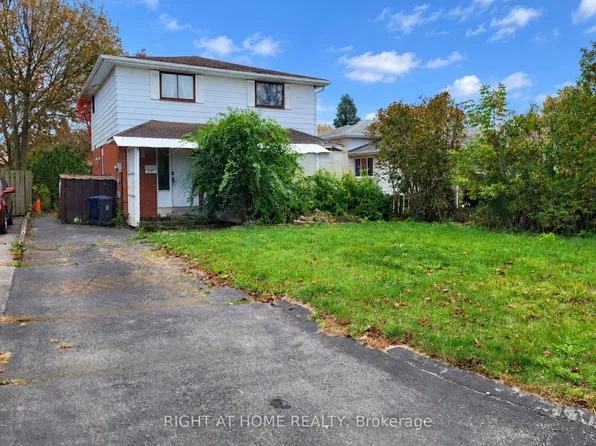 171 Quetico Ct, Oshawa, ON L1J 1E7