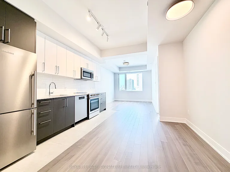 664 Spadina Ave #603 — Photo 2