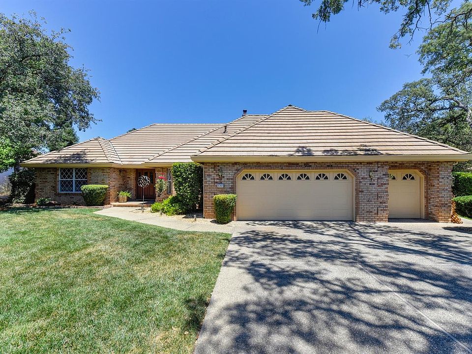 1st image of 6365 Puerto Dr #7