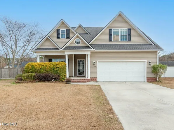 111 Borough Nest Drive, Swansboro, NC 28584