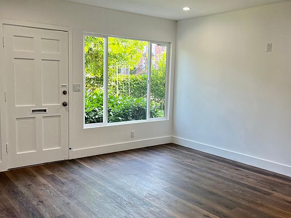 3rd image of 5306 Loma Linda Ave #8