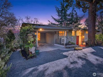 3921 25th Avenue S, Seattle, WA, 98108