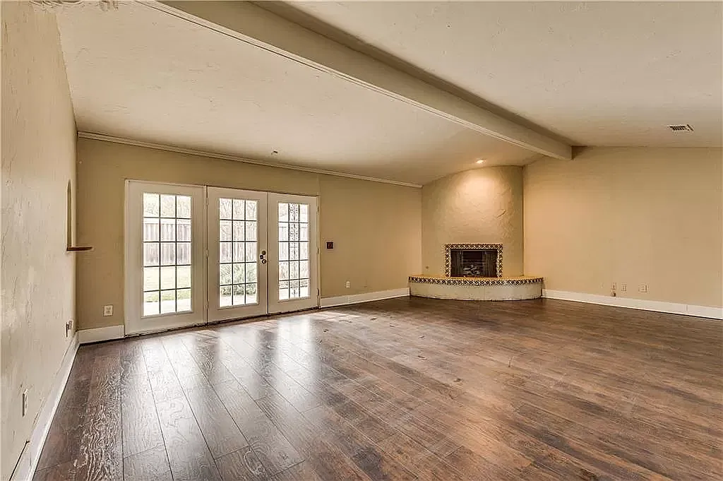 Linda Ln, Plano — Photo 4
