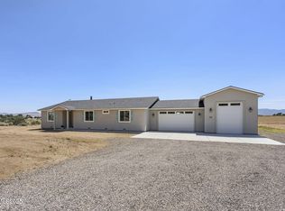 390 Angelina Cir, Wellington, NV 89444