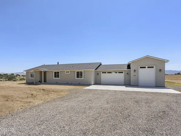 390 Angelina Cir, Wellington, NV 89444