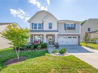 4374 Wedge Dr, Pfafftown, NC 27040
