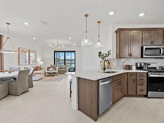 Ideal new villa home that lives like a single-family