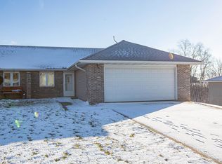 1929 Foxmoor Dr, Fennimore, WI 53809