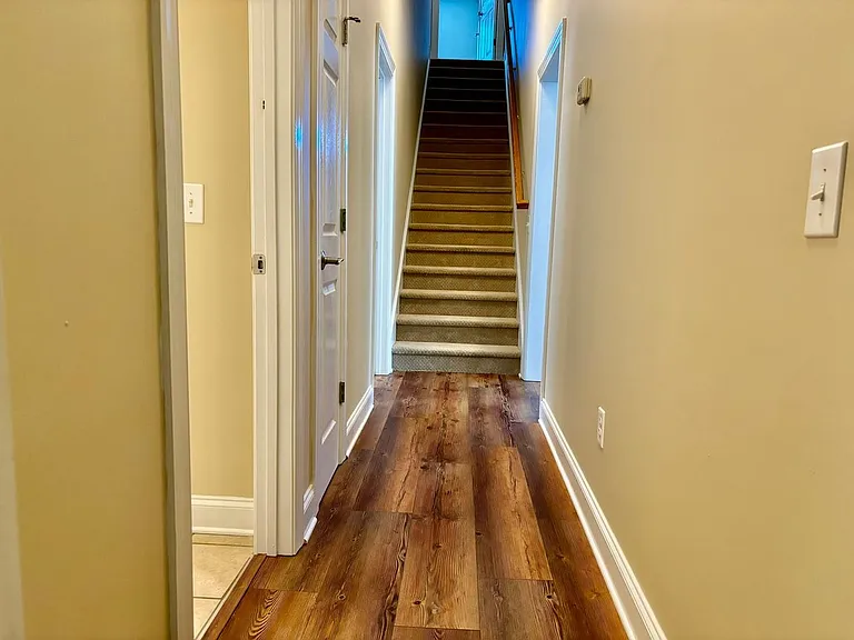 2508 Grier Cir — Photo 10