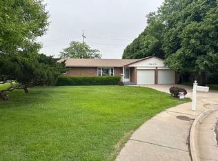 2002 Juniper Ln, Garden City, KS 67846