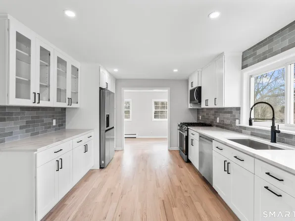 78 Elizabeth Avenue, Stamford, CT 06907