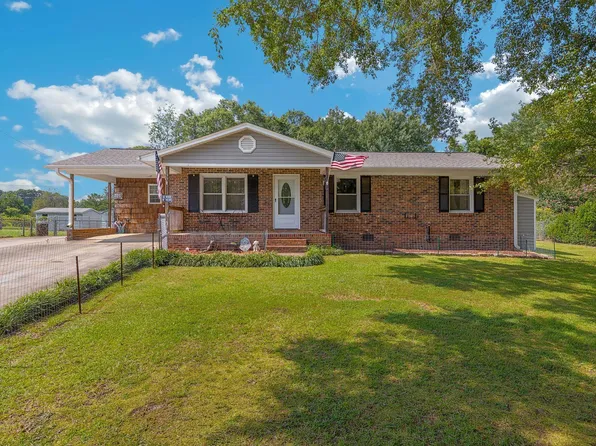 130 Colonial Dr, Chesnee, SC 29323