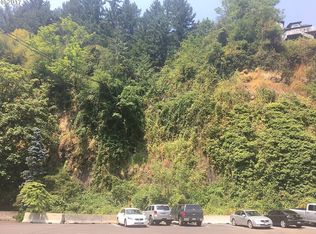 SW Broadway Dr, Portland, OR 97201